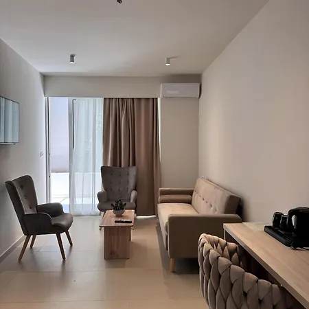 Golden Coast Beachfront 4* Kypseli