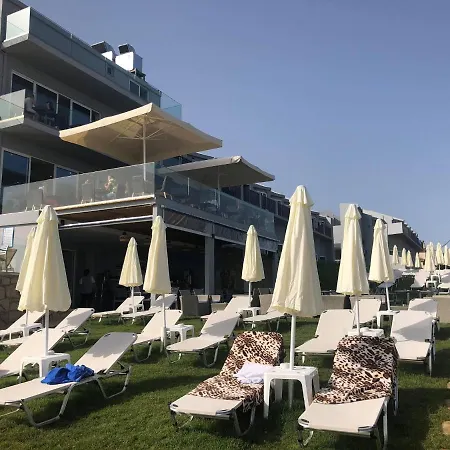 Отель Golden Coast Кипсели