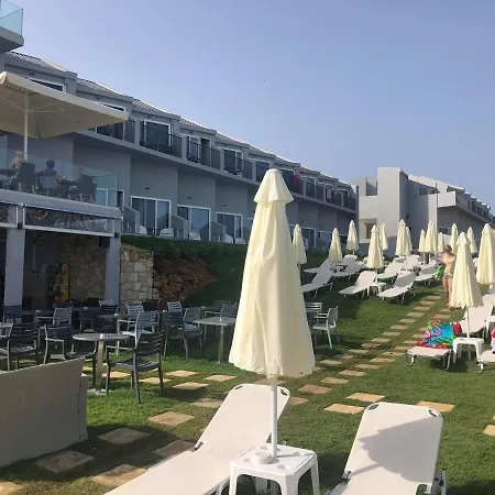 Golden Coast Отель