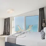 Golden Coast Beachfront Hotel Kypseli