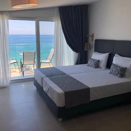 Golden Coast Beachfront Κυψέλη