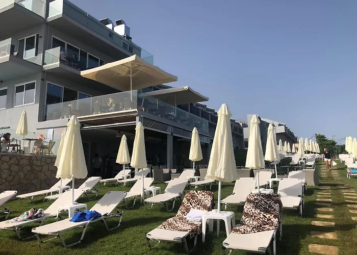 Hotel Golden Coast Beachfront Kypseli