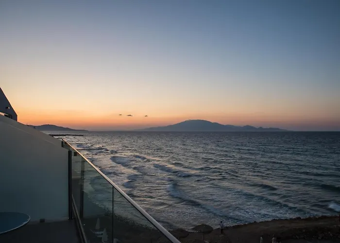 Hotel Golden Coast Beachfront Kypseli