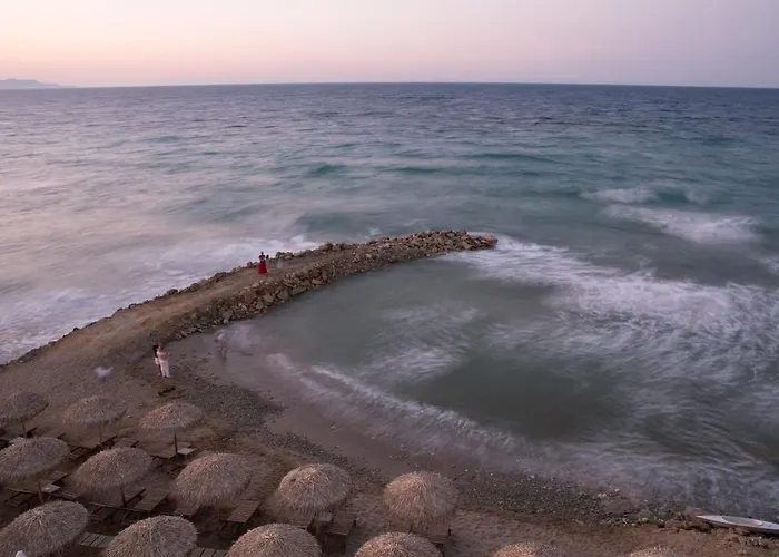 Ξενοδοχείο Golden Coast Beachfront Κυψέλη