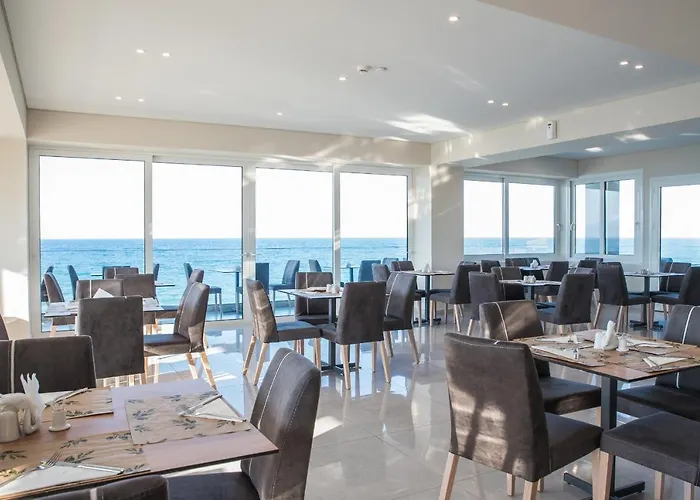 Golden Coast Beachfront Κυψέλη