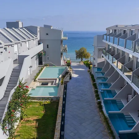 Golden Coast Beachfront Hotel