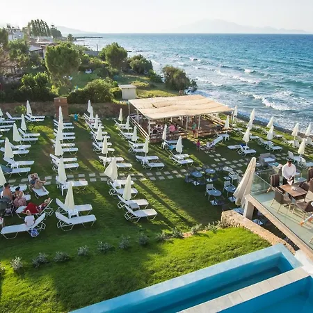 Golden Coast Beachfront Kypseli